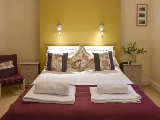 Double bedroom | Captains Row - The Garden Apartment - Captain&rsquo;s Row, Whitby