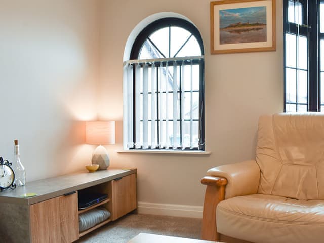Living area | Kia Ora Cottage, Seahouses