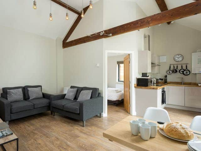 Open plan living space | 5 Monkbar Mews - City Apartments, York