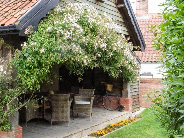 Sitting-out-area | The Old Bakery, Pulham Market, near Diss