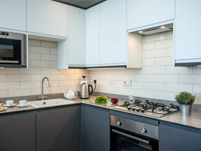 Kitchen | Bullen&rsquo;s Rock, Ilfracombe