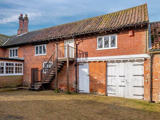 Exterior | The Apple Store - Swannington Manor, Swannington