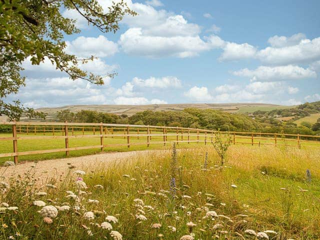 Garden | The Stables - Kingates Farm, Whitwell, near Ventnor