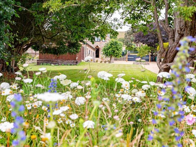 Garden | The Stables - Kingates Farm, Whitwell, near Ventnor