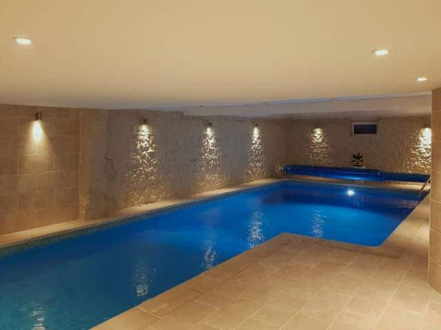 Swimming pool | The Stables - Kingates Farm, Whitwell, near Ventnor