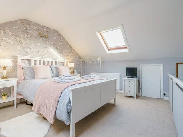 Double bedroom | Ammonite House, Whitby