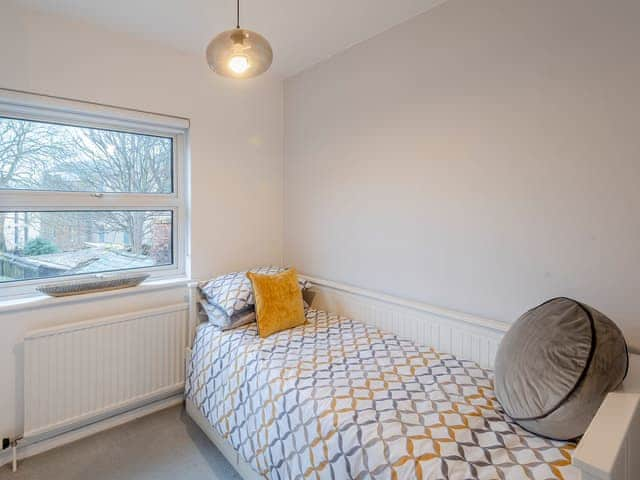 Single bedroom | Strugglers Retreat - Lincoln Retreats, Lincoln