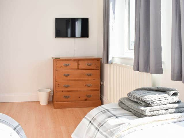 Twin bedroom | Chapel House, Dearham, near Maryport