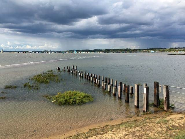 Surrounding area | Curlew, Point Clear Bay