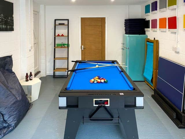 Games room | Durdle Dreams, West Lulworth, near Wareham