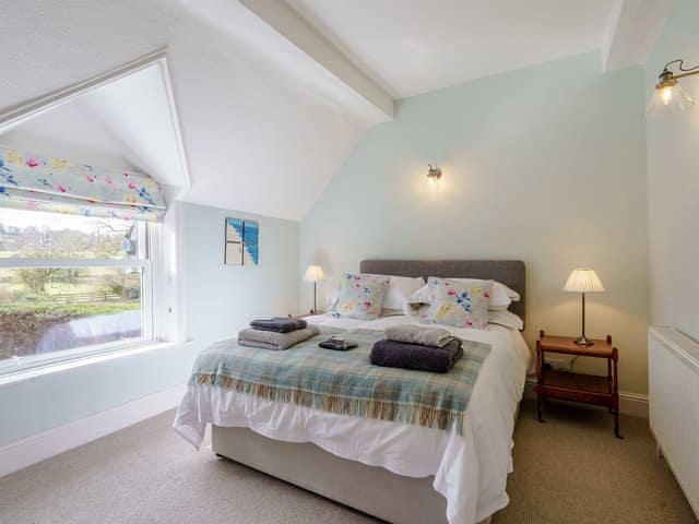 Double bedroom | Brookleigh Farm Cottage, Menston, near Ilkley