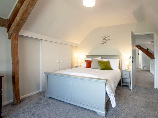 Double bedroom | The Old Farmhouse, Burridge