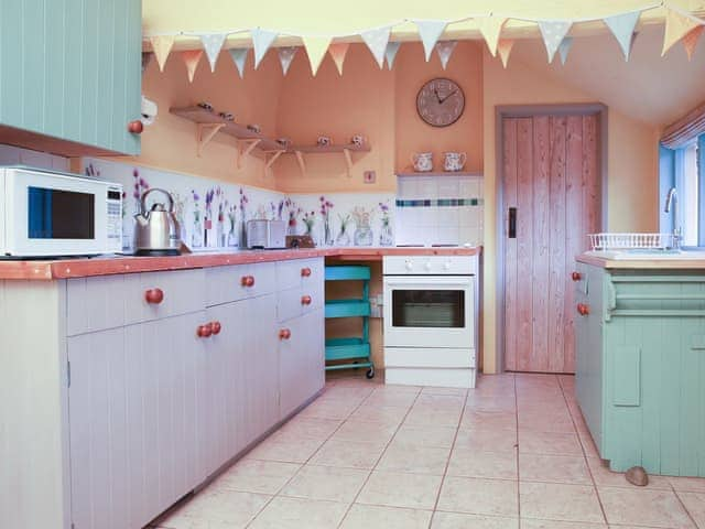 Kitchen | Bell Corner Cottage, Cratfield, Halesworth