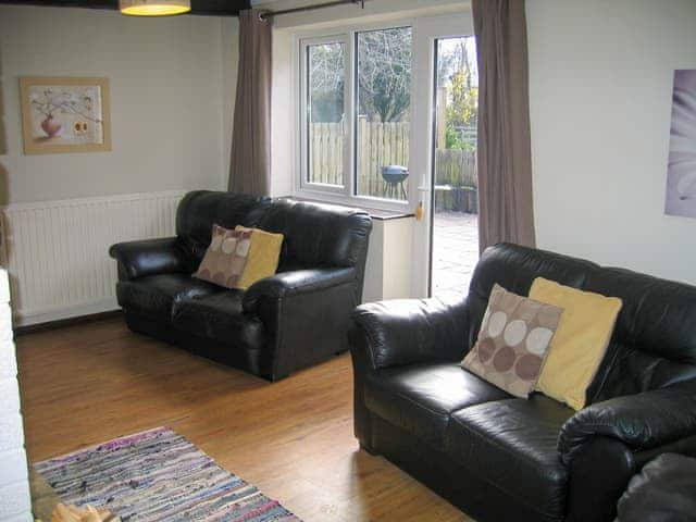 Living room | Wallages Cottage - White House Farm Holiday Cottages, Knapton, near North Walsham