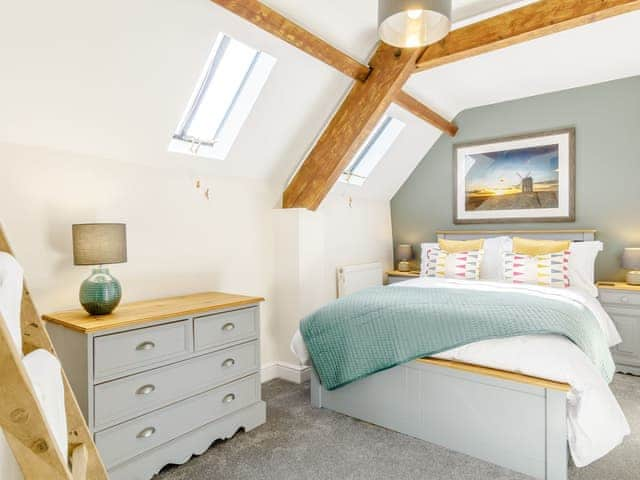 Double bedroom | Wool Loft, Kemble, near Cirencester