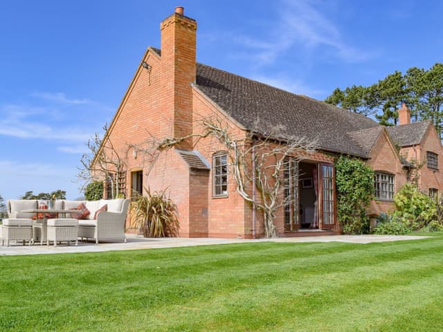 Exterior | The Warren, Moreton Paddox