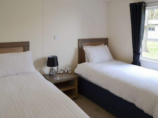 Twin bedroom | Ocean Glade, Corton, near Lowestoft