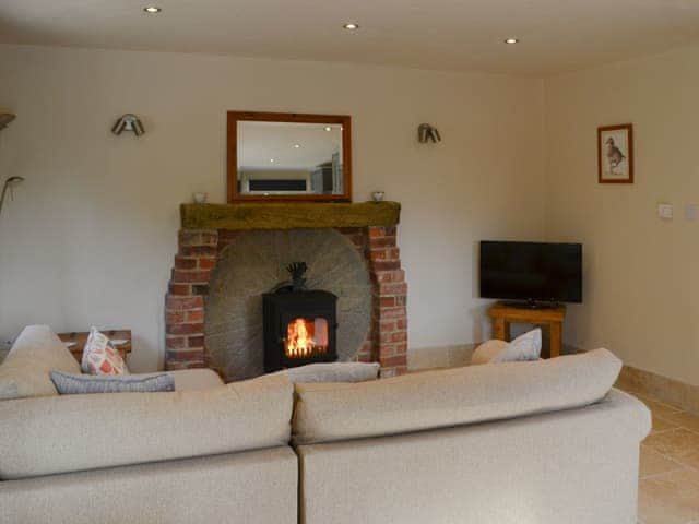 Living area | The Old Rectory Lodge - The Old Rectory, Tothill, near Louth 