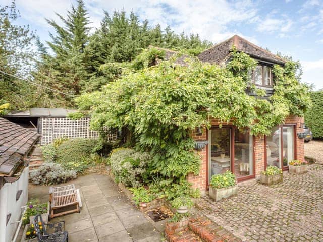 Exterior | The Gamekeepers Lodge - The Gamekeeper, Digswell