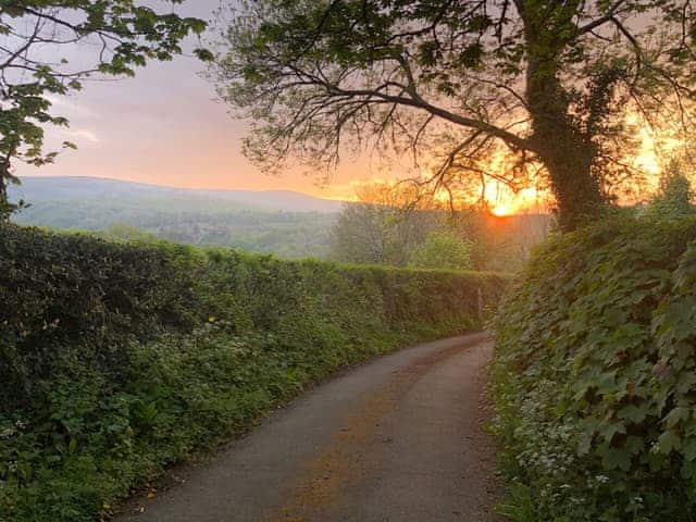 Driveway | Shewte Farm, Bovey Tracey