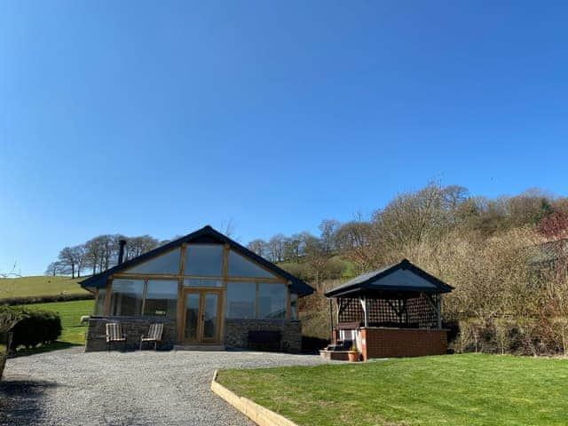 Exterior | Oak View Cottage - Mill Farm Holiday Cottages, Heyope, near Knighton