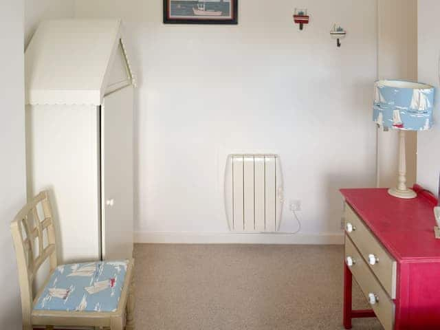 Twin bedroom | Cheviot View, Berwick-upon-Tweed, near Holy Island