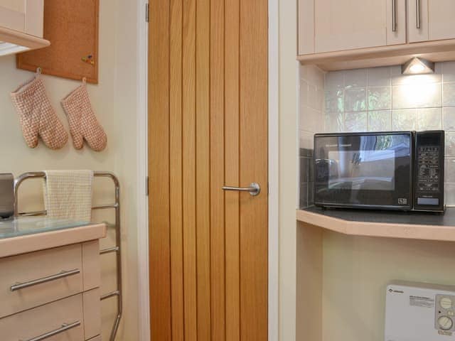 Kitchen | Meadowcroft Cottage, Bowness-on-Windermere