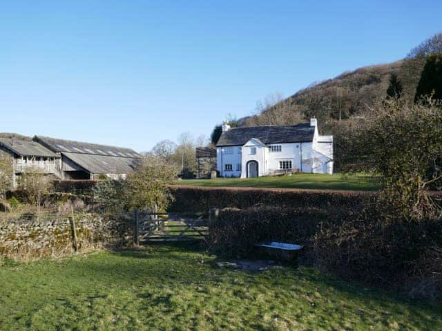 Exterior | Staveley Park - Staveley Park Holiday Cottages, Staveley