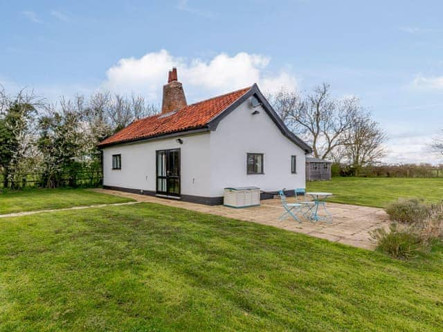 Exterior | Pettingalls Farm Cottage, Deopham Green, near Wymondham