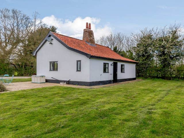 Exterior | Pettingalls Farm Cottage, Deopham Green, near Wymondham