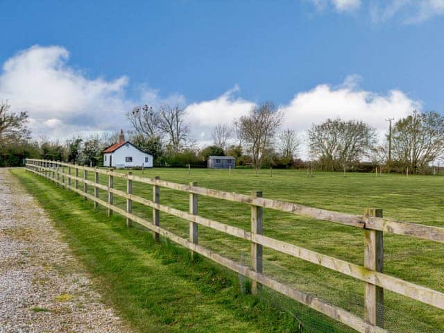 Setting | Pettingalls Farm Cottage, Deopham Green, near Wymondham