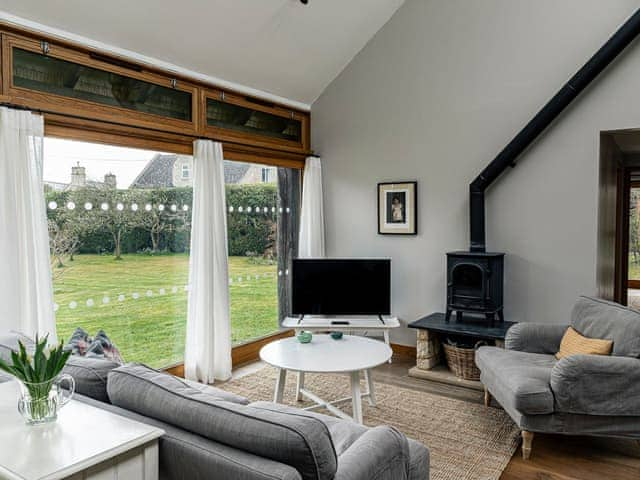 Living area | The Barn at Daubeney - Daubeneys, Colerne, near Bath