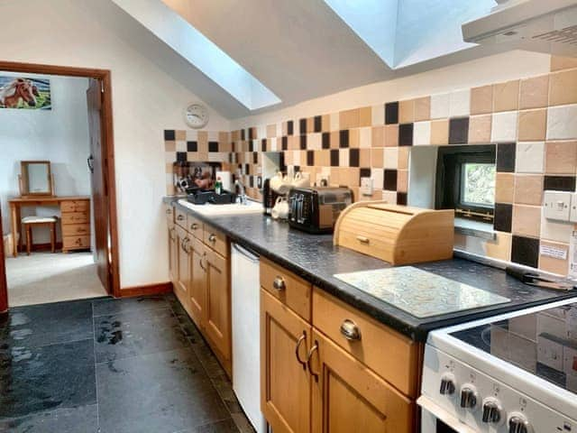 Kitchen | Delphy - Hallagenna Cottages, St Breward, near Bodmin