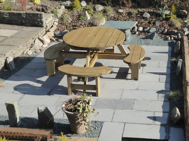Sitting-out-area | Howarth Cottage, Troutbeck Bridge