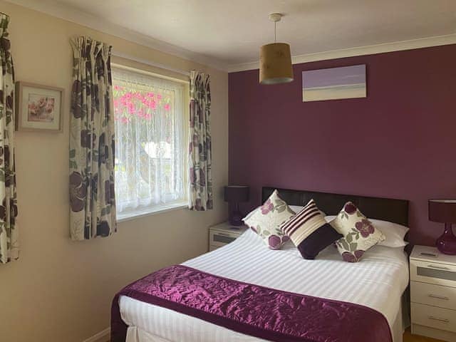 Comfortable second double bedroom | Eden - Rosecraddoc Holiday Village, Liskeard