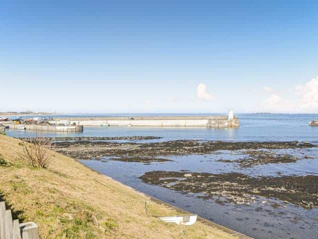 Surrounding area | Ladyburn House, Seahouses