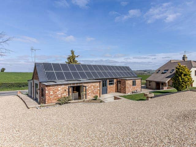 Exterior | The Old Dairy - Quarry Hill Farm, Shipton-Under-Wychwood