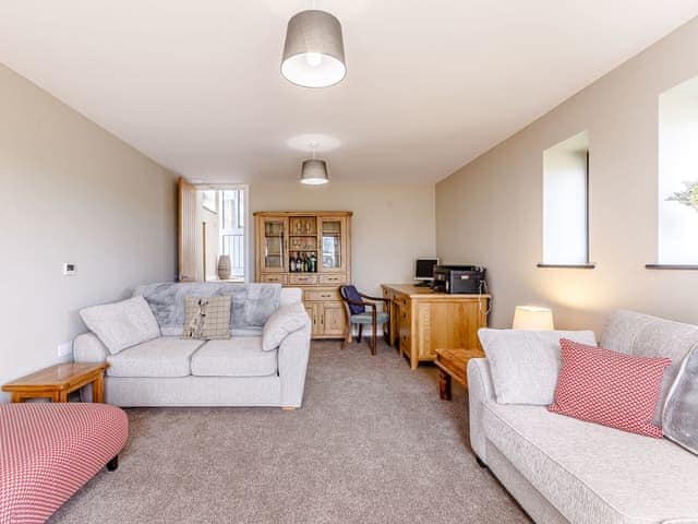 Living room | The Old Dairy - Quarry Hill Farm, Shipton-Under-Wychwood