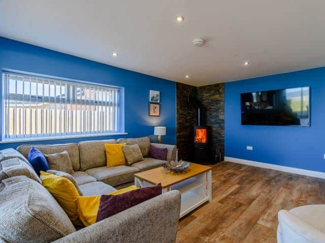 Living area | Hunroe Brow - Beach House & Bay View Cottages, Reighton Gap, near Filey