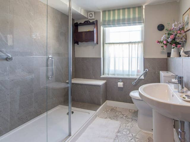 Shower room | Turford House, Ludlow