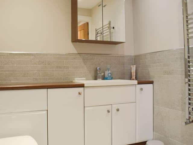 Shower room | Ingram Cottage, Bamburgh