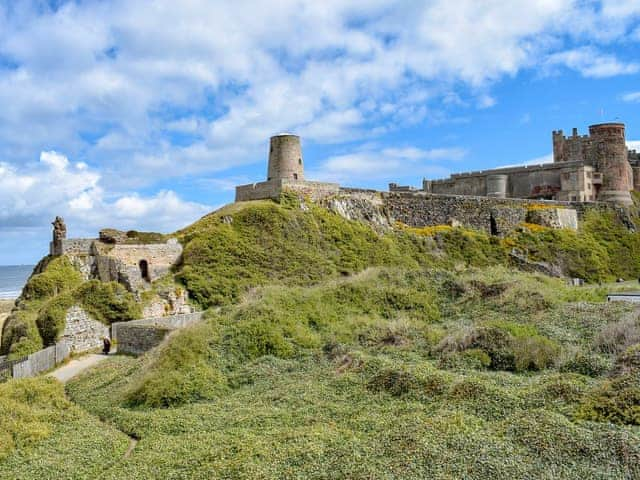 Surrounding area | Ingram Cottage, Bamburgh