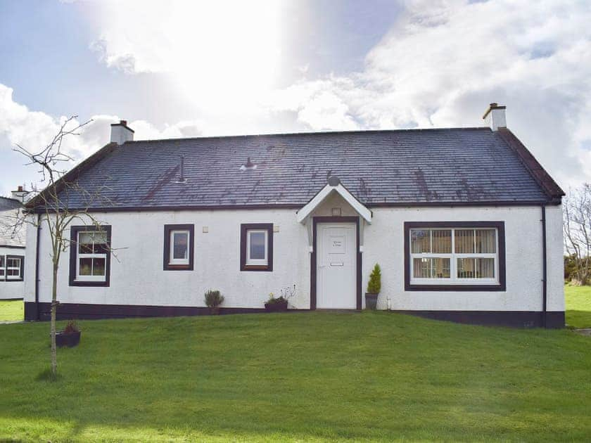 Charming traditional Scottish holiday cottage | Rowan Cottage - Culmore Bridge Cottages , Sandhead