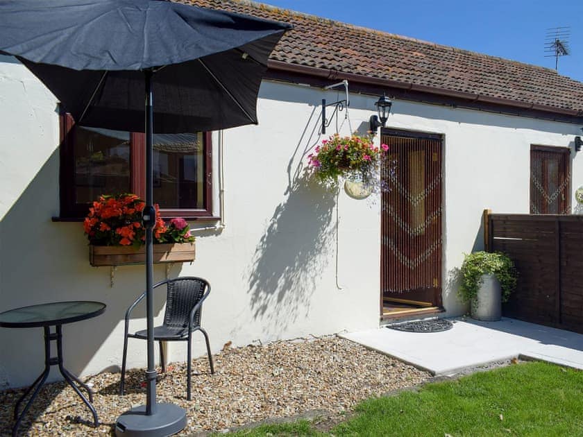 Exterior | The Byre - Lower Wick Farm Cottages, Lympsham, near Weston-super-Mare