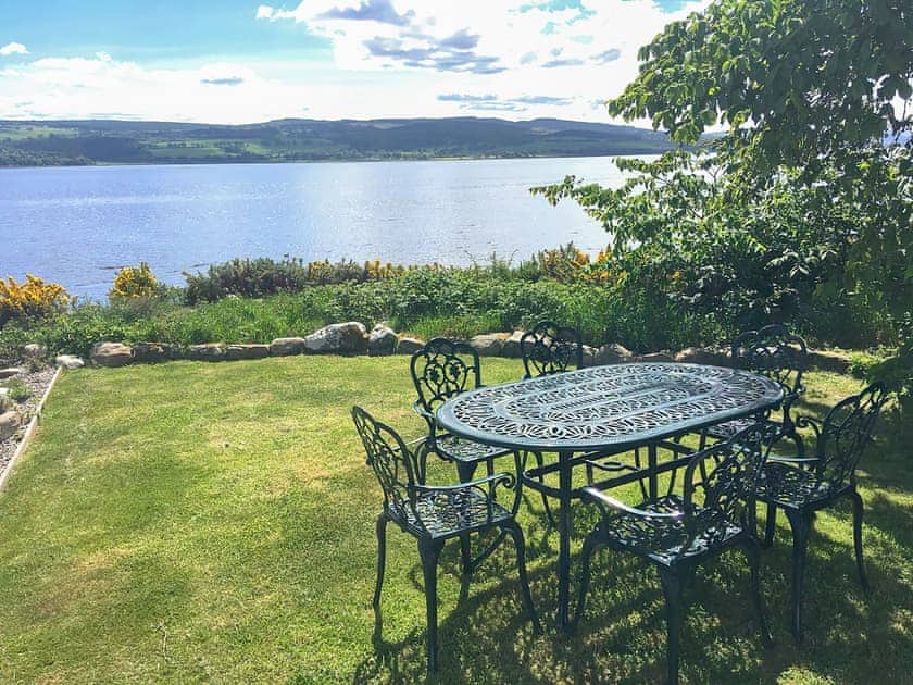 View | The Sea Lodge - The Sea Lodge and The Anchor and Chain, North Kessock, near Inverness