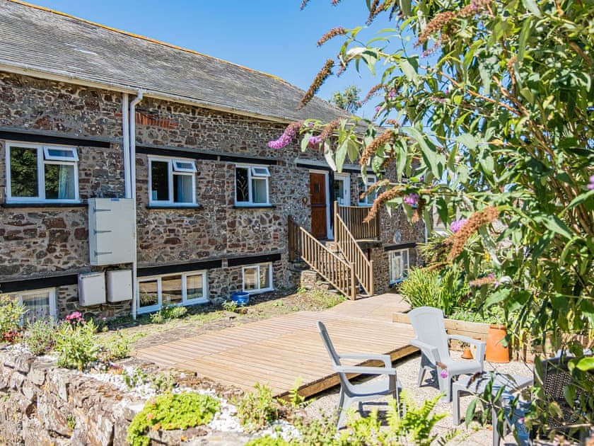 Mead Barn Cottages Red Cottage (ref UKC1618) in near Bude