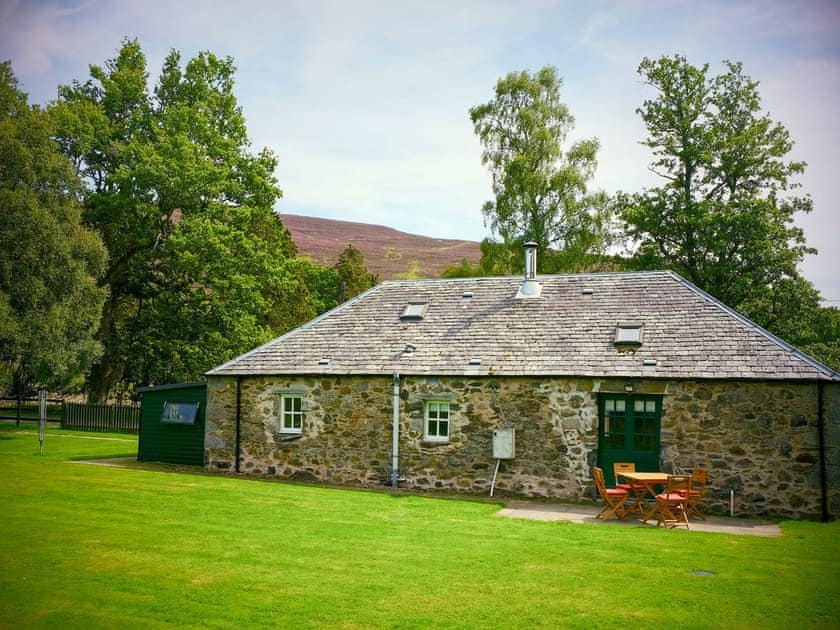 Exterior | Blairbeg - Cray House and Estate, Glenshee