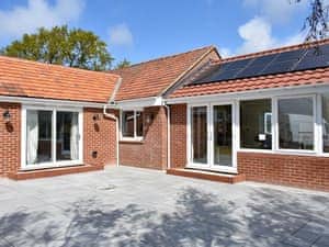 Exterior | Trees Annexe, Cowes