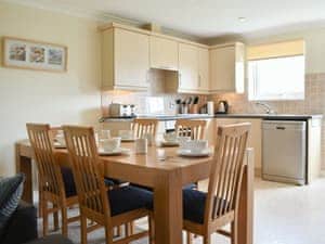Kitchen/diner | 29 Atlantic Reach - Atlantic Reach Holiday Park, Newquay