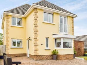 Exterior | Trondra House, Ferryside